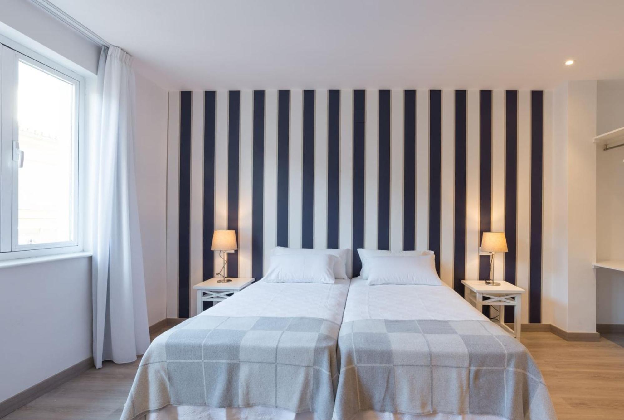Sharingco Atarazanas Premium Apartment Malaga Luaran gambar