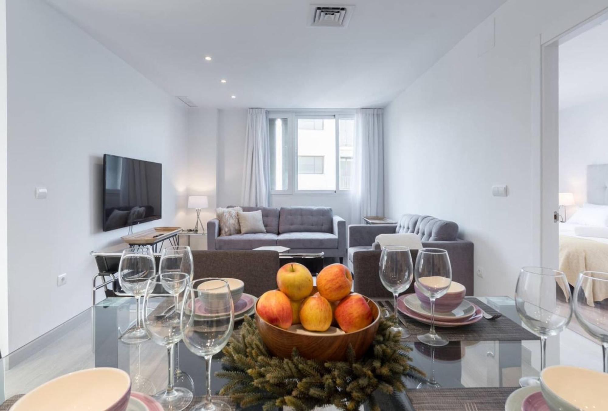 Sharingco Atarazanas Premium Apartment Malaga Luaran gambar